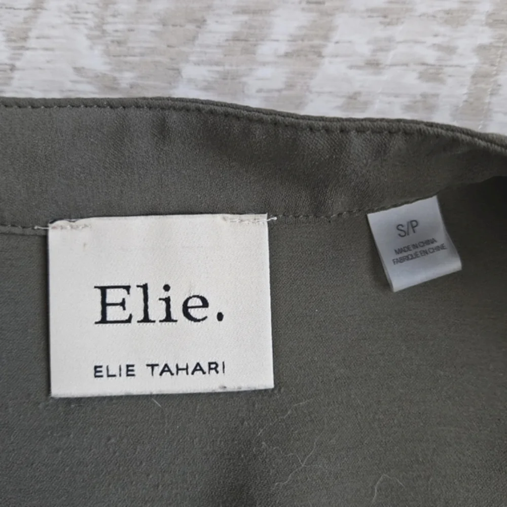 Elie Tahari No Collar Tunic Blouse - Picture 12 of 13